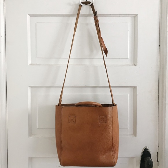 Urban Outfitters Handbags - Urban Outfitters 100% Leather Bag